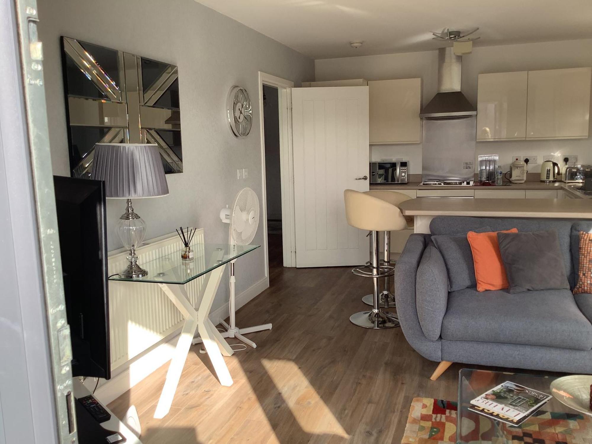 Luxury Riverside 2 Bedroomed Apartment With Balcony Newport (Gwent) Exterior foto