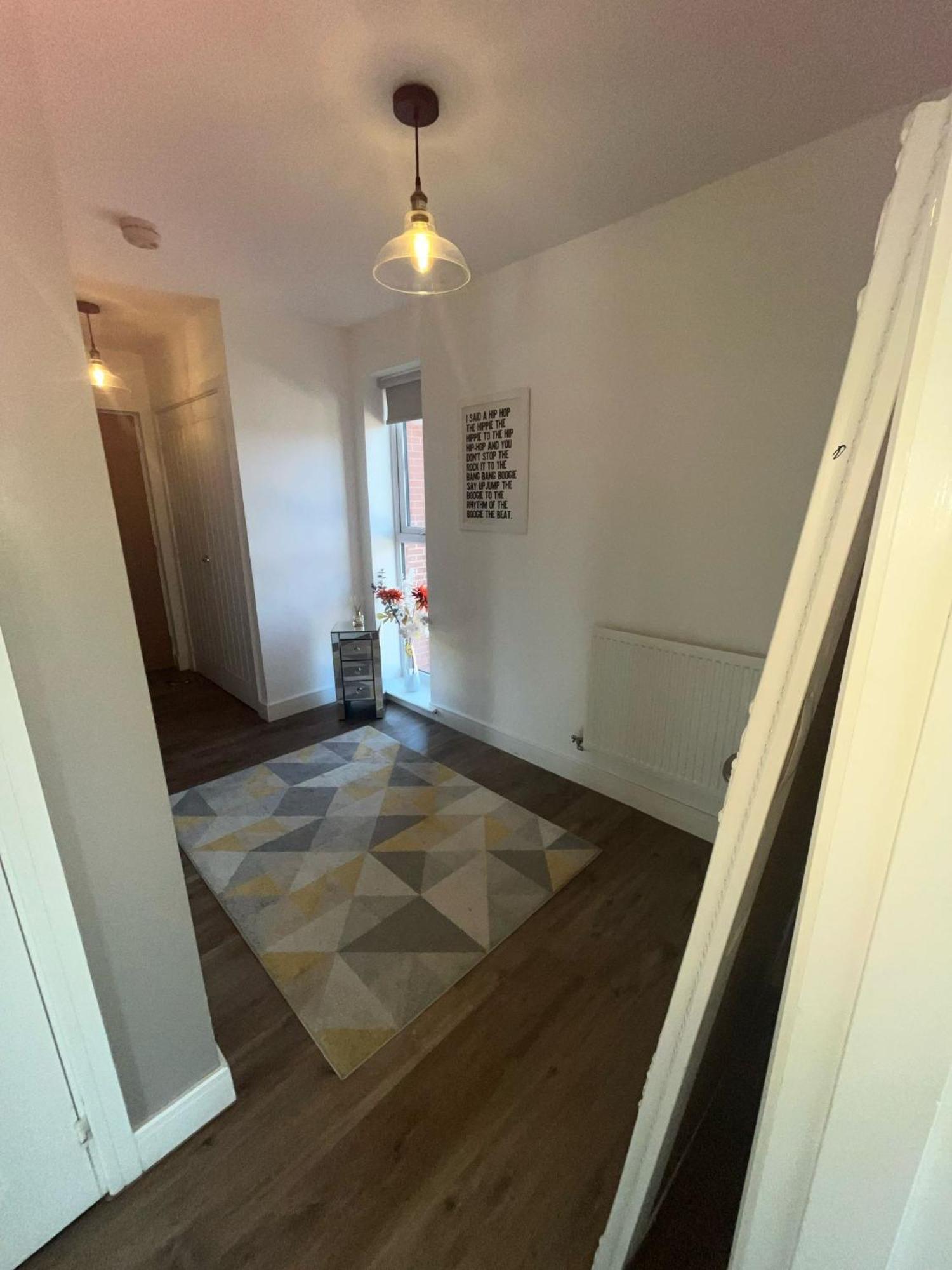 Luxury Riverside 2 Bedroomed Apartment With Balcony Newport (Gwent) Exterior foto
