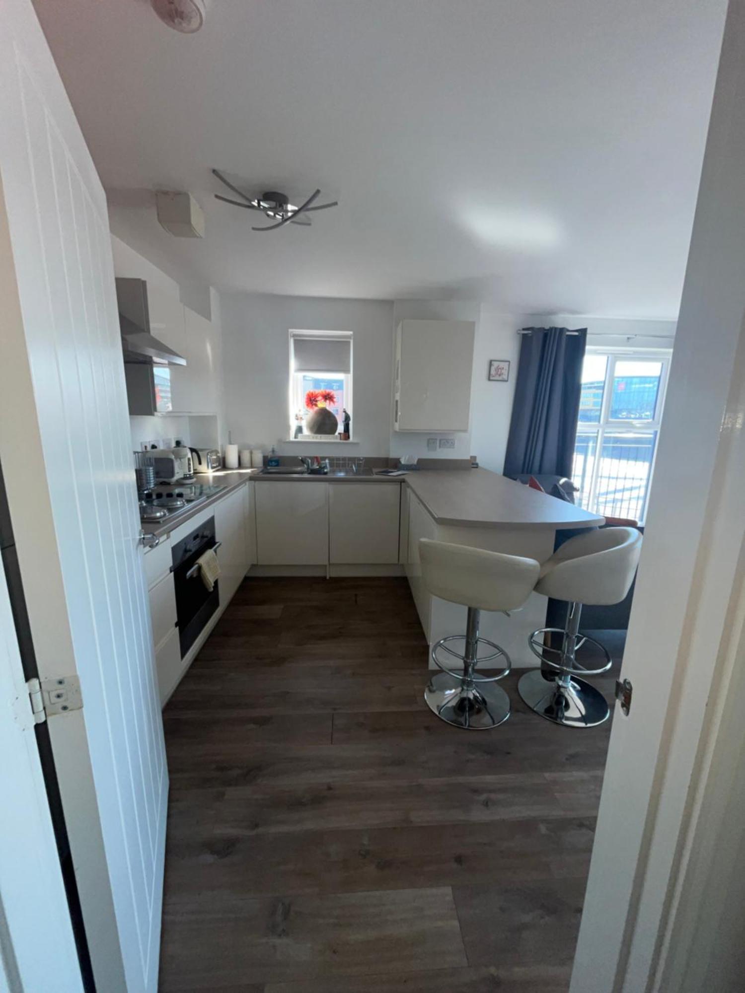 Luxury Riverside 2 Bedroomed Apartment With Balcony Newport (Gwent) Exterior foto